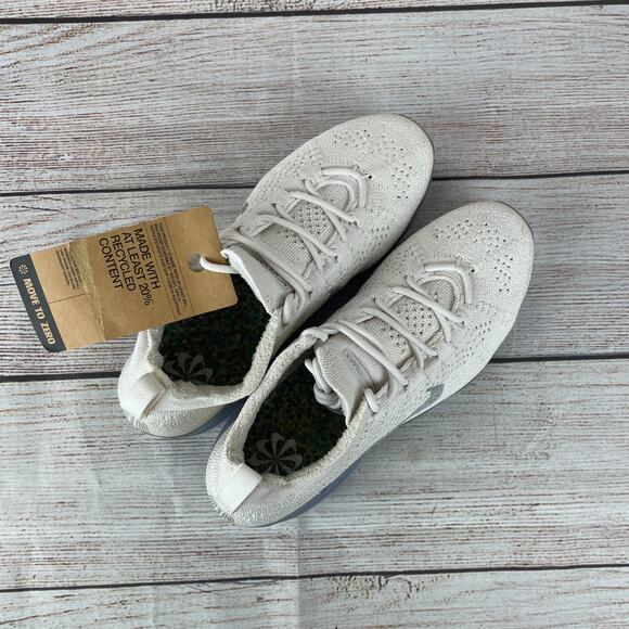 Nike Air VaporMax 2023 Flyknit Womens Sz 7 Sneakers Phantom - Picture 7 of 9